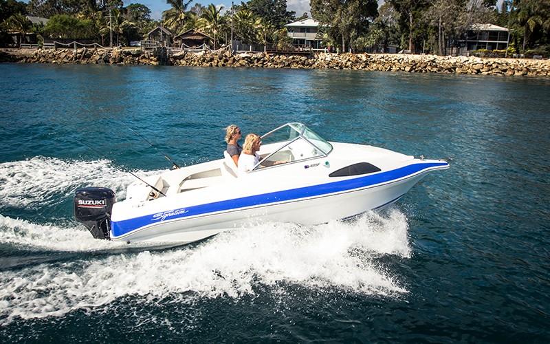 Haines Signature reinvents the entry-level boat market with 495F